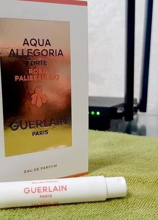 Guerlain aqua allegoria forte rosa palissandro💥оригинал миниатюра пробник mini spray 1 мл книжка7 фото