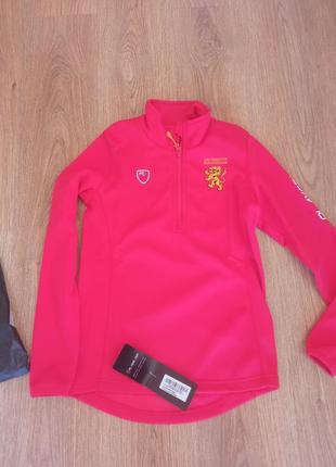 Продам абсолютно новую университетскую кофту на флисе