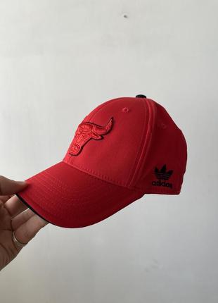 Кепка chicago bulls x adidas