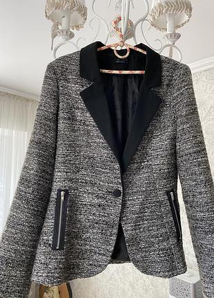 Шикарный твидовый пиджак жакет размер м