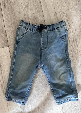 Фирменные брюки 74 размер джинсы джоггеры мальчику утеплены флисом на флисе sinsay