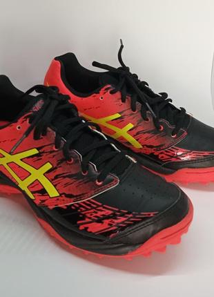 Кросівки asics, р. 37-37,5