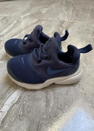 Детские кроссовки nike