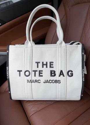 Популярна сумка жіноча біла текстиль марія джейкобс.     marc jacobs