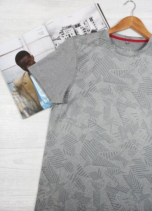 Футболка мужская soluxe