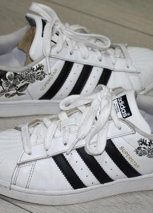 adidas superstar flower embroidery cg6407