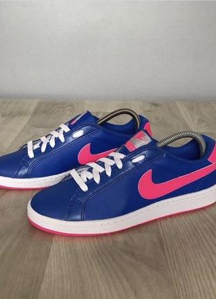 Кроссовки nike, оригинал, 39 размер