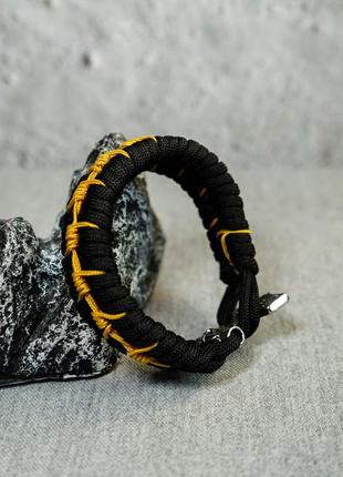 Браслет из паракорда fishtail на молоте тора с оплеткой колючая проволока, в подарок брелок