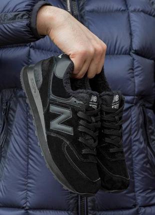 Зимние женские кроссовки new balance 574 winter black fur черного цвета мех