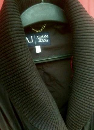 Женская куртка armani jeans2 фото