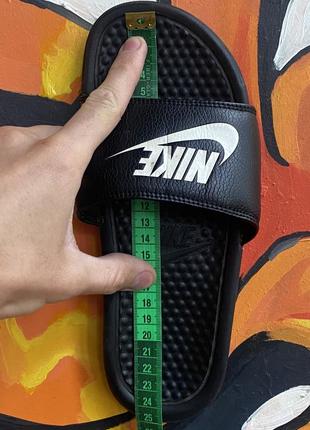 Nike шлёпанцы 37,5 размер чёрные оригинал3 фото