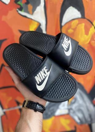 Nike шлёпанцы 37,5 размер чёрные оригинал1 фото
