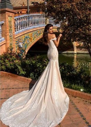 Платье свадебное красивое брендовое шлейф2 фото