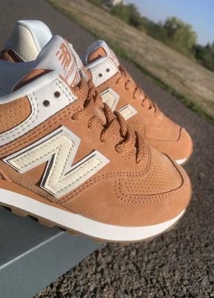 Кросівки жіночі new balance