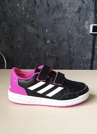 Дитячі кросівки adidas на дівчинку