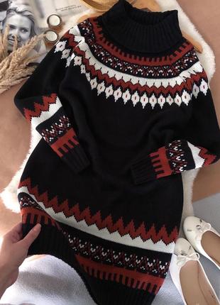 Волшебное черное теплое вязаное платье с орнаментом1 фото