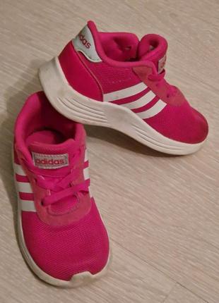 Кроссовки adidas