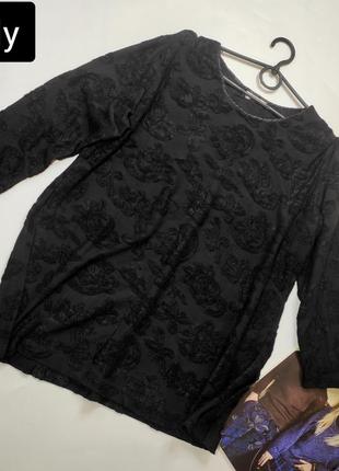 Кофта женская черная в цветочный принт от бренда italy l xl1 фото