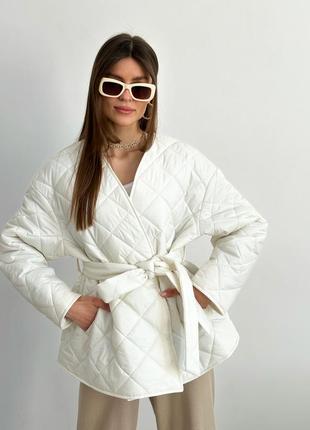 Дутая стеганая куртка кимоно на запах под пояс8 фото