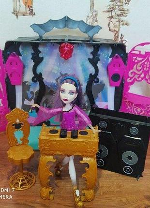 Monster high зал для вечеринок 13 желаний