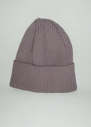 Трикотажная шапка с отворотом