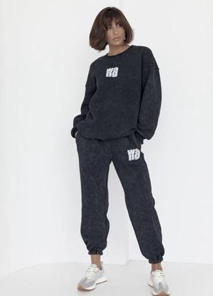 Костюм wang