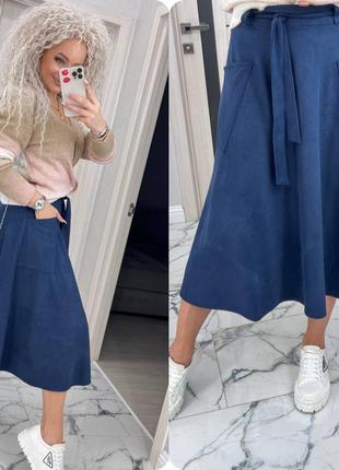 Невероятная юбка длины миди «эмми» из замши8 фото