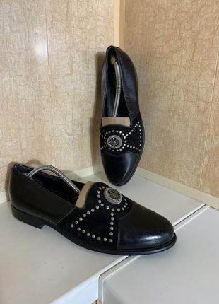 Мужские стильные кожаные туфли от итальянского бренда