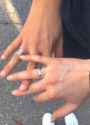 Необычное кольцо в стиле дали4 фото