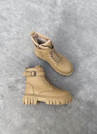 Зимові черевики тренд тімберленди беж на хутрі теплые зимние ботинки высокие бежевые2 фото