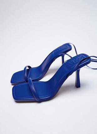 Босоніжки zara