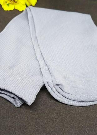 Набор носков безразмерных женских из 3 штук.