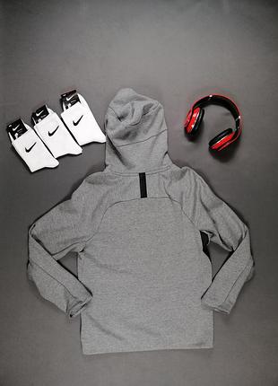 Худи от nike tech fleece 9