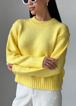 Женский свитер теплый и очень приятный к телу желтый1 фото