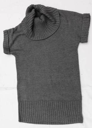 Рлатье крупной вязки с воротником хомут