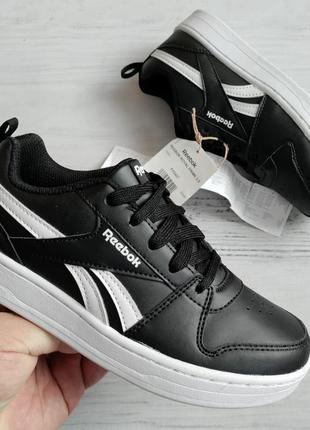 Новые оригинальные reebok р33 длина стельки 22.2см. цена1200грн