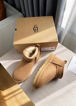 Уггі ugg mini замшеві з хутром1 фото