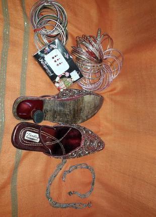 Индийский костюм шальвар-камиз туника штаны шарф плюс подарок туфли и украшения