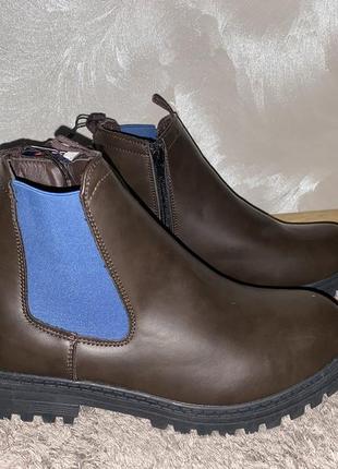 Детские коричневые ботинки ovs для мальчиков 39р.(25см.)