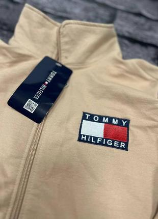 Жіночий костюм tommy hilfiger4 фото