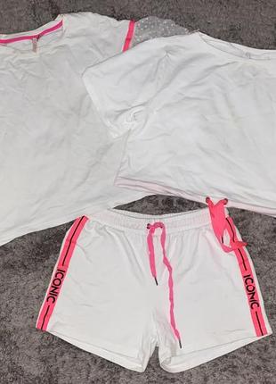 Костюм на девочку или на размер xs