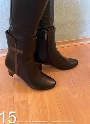 Черевики 41р на повну ногу/нові/натуральна шкіра