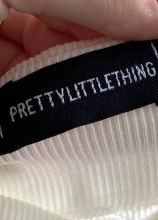 Шикарне біле плаття в рубчик із драпіруванням prettylittlething2 фото