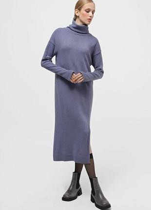 Демисезонное вязаное, оверсайз ,полушерстяное платье-свитер с разрезом7 фото