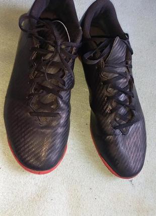 Кросівки футбольні ,футзалки adidas 42розмір оригінал1 фото