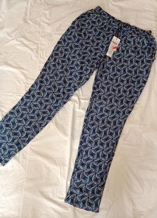 Гарнюні штанішки жіночі 💯% віскоза.