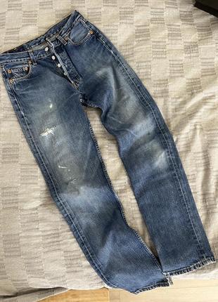 Сині вінтажні джинси з потертостями levi’s 501