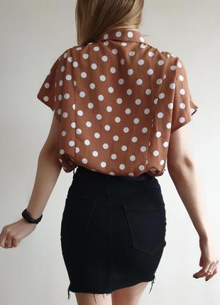 Блуза в горошек средней длины2 фото