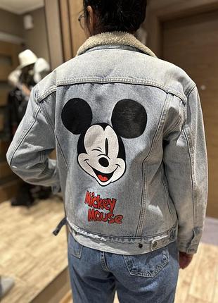 Джинсовая теплая куртка levi’s колыбель до 90-летия disney