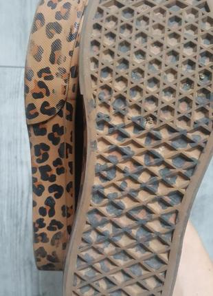 Кеды кроссовки с анималистическим принтом из замши vans10 фото